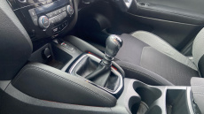 Nissan Qashqai 1.5 dCi N-Connecta 5dr Diesel Hatchback